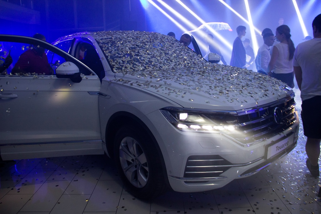 Volkswagen Touareg.jpg