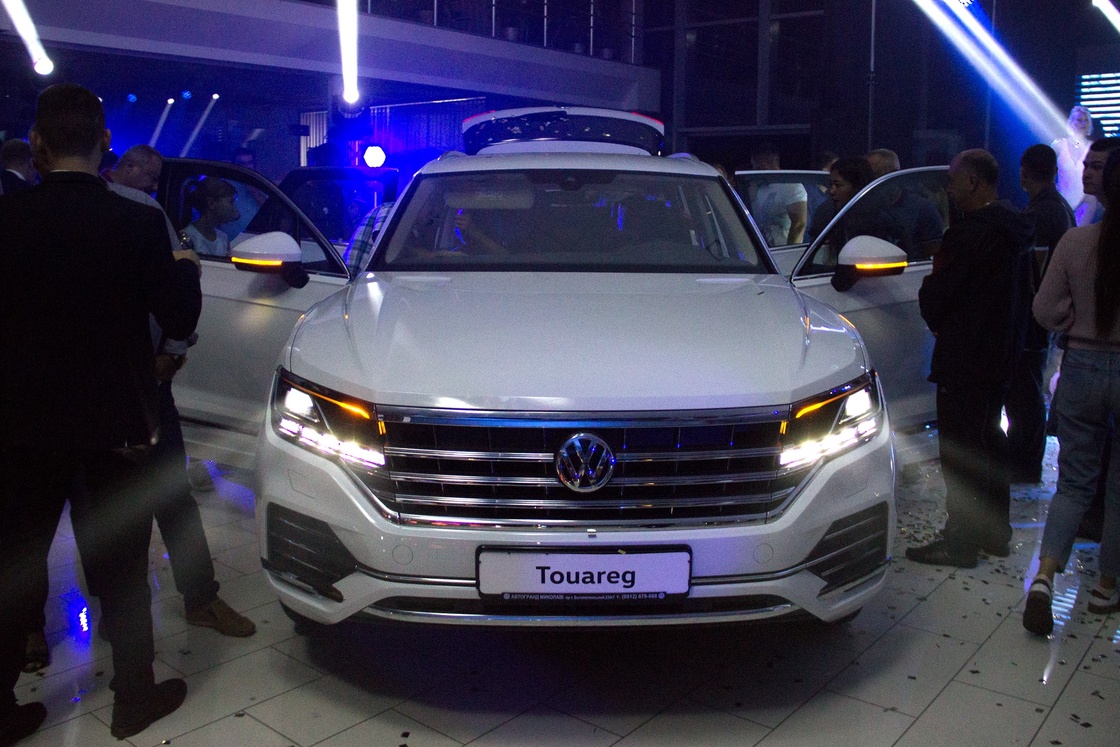 Volkswagen Touareg.jpg